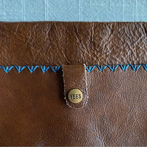 Handmade Leather Crossbody Purse Cardholder Bag Hand-Stitched - Picture 8 of 12